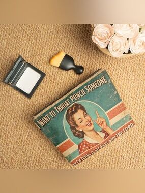 Retro Graphic Zip Pouch NEW Teal, Red, Cream